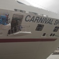 316-0573 Painting the Carnival Spirit